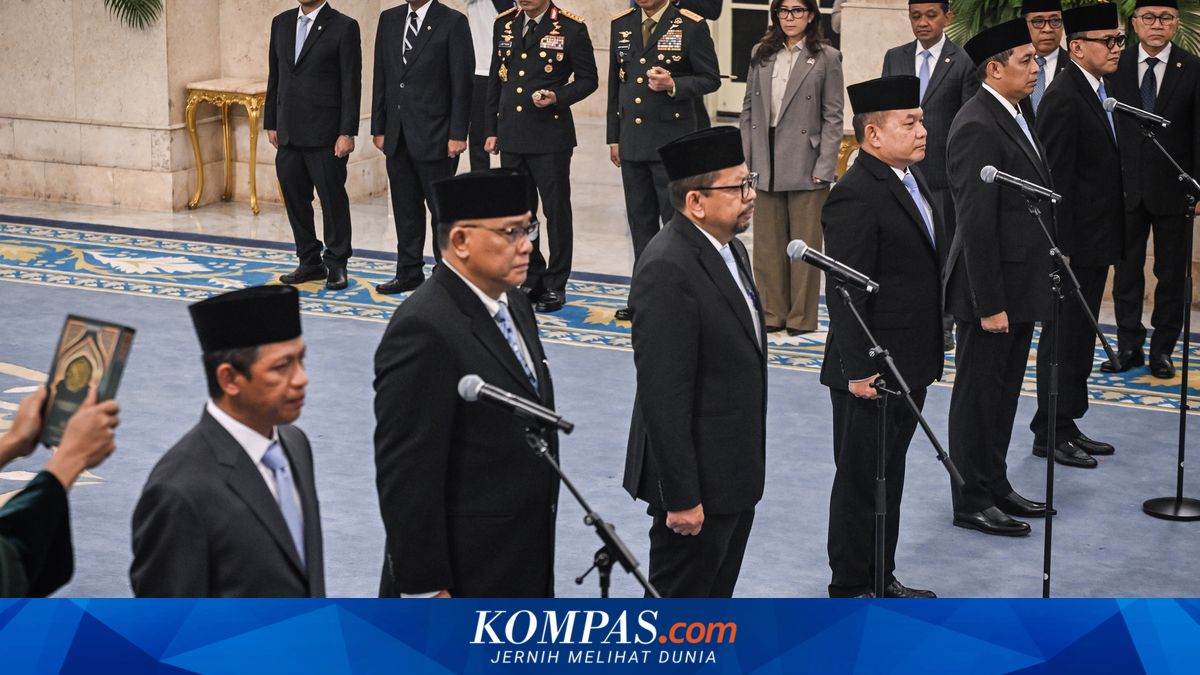 No One Leaves Prabowo's Cabinet in Late April Reshuffle...
