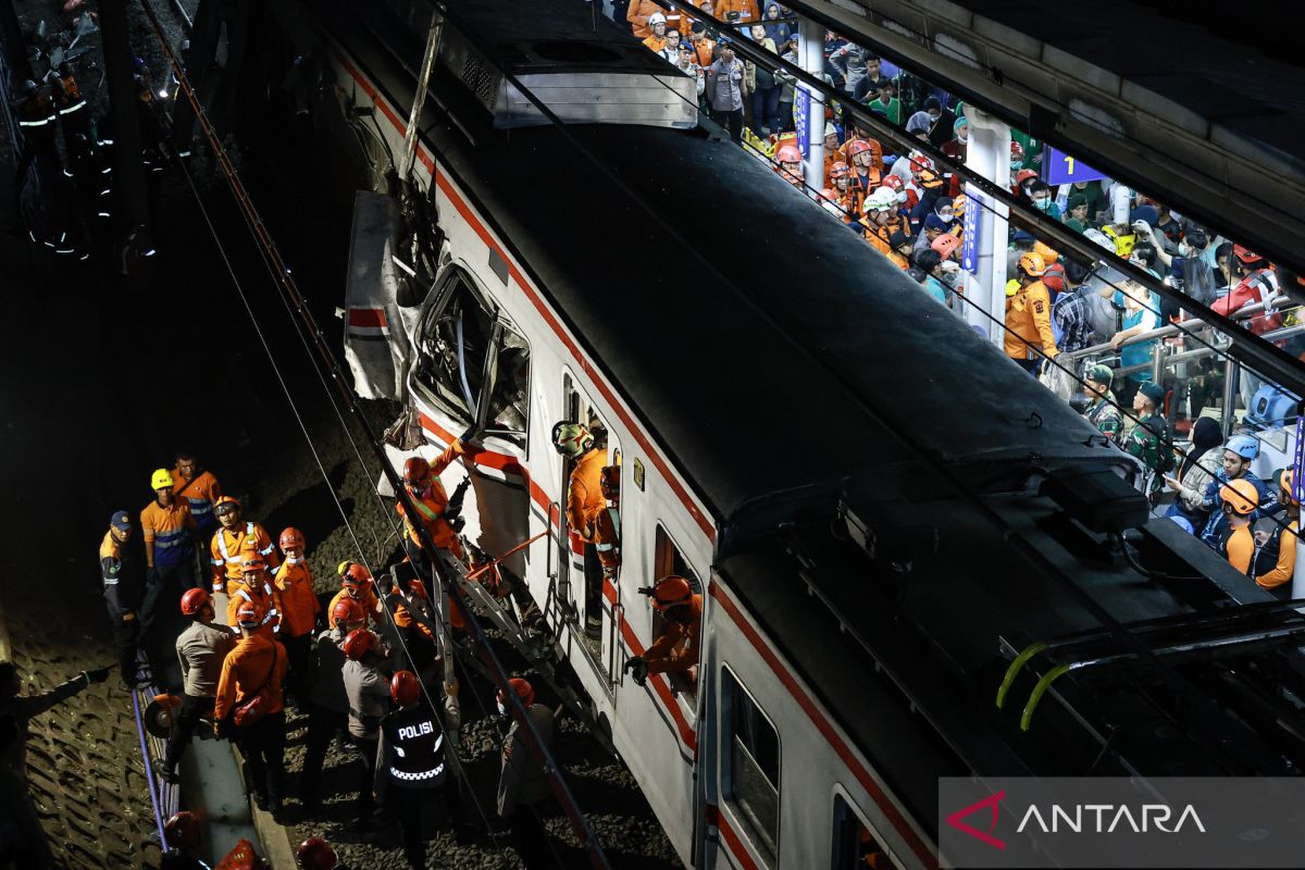 NTSC deploys investigation team to gather facts on train accident in Bekasi
