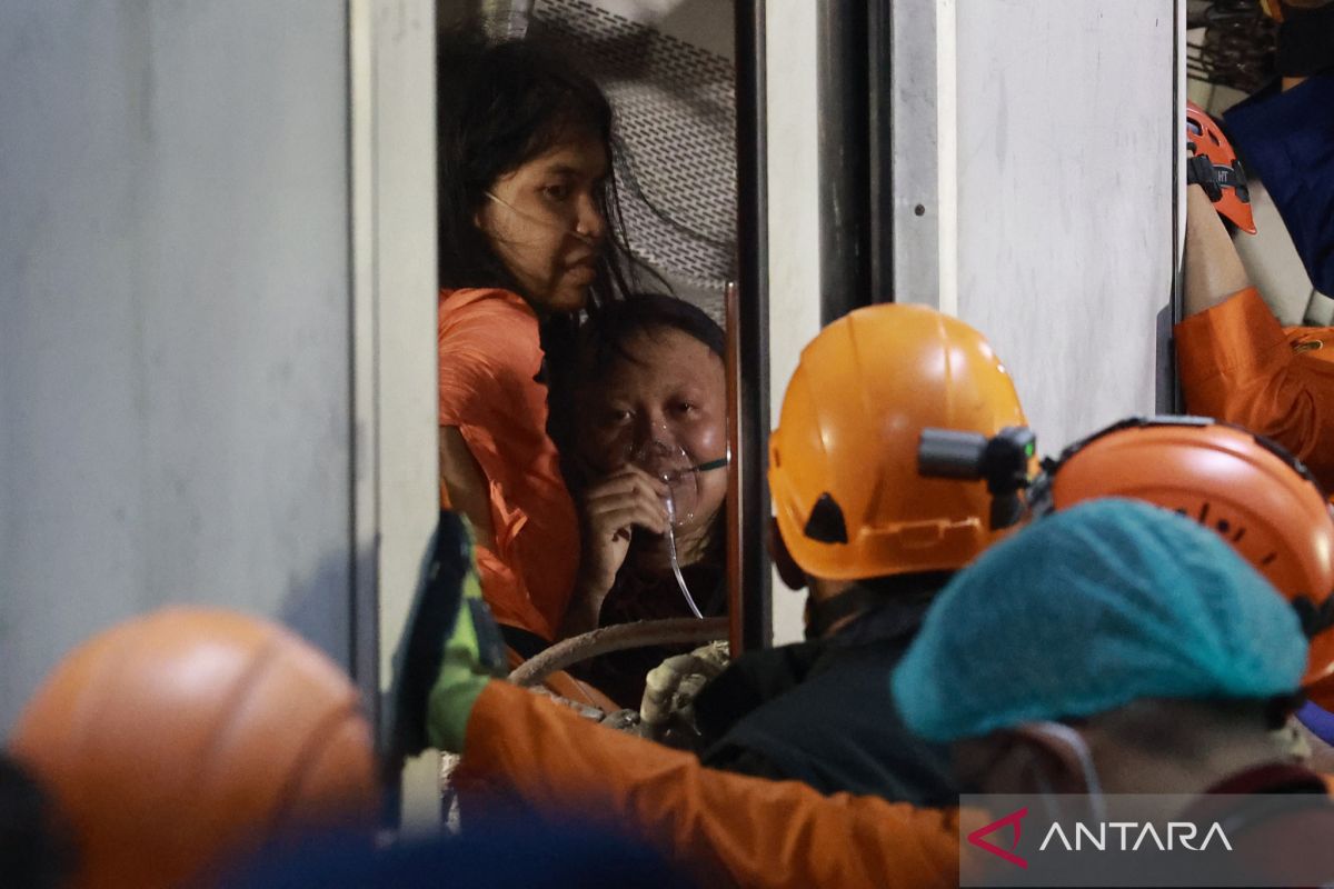 Deadly train collision at East Bekasi Station kills four