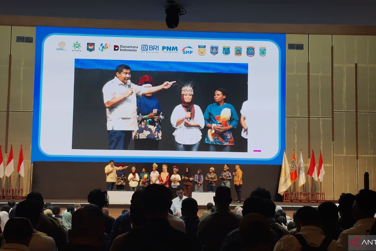 Maruarar: Renovation programme for 21,000 houses in Papua to begin in May 2026