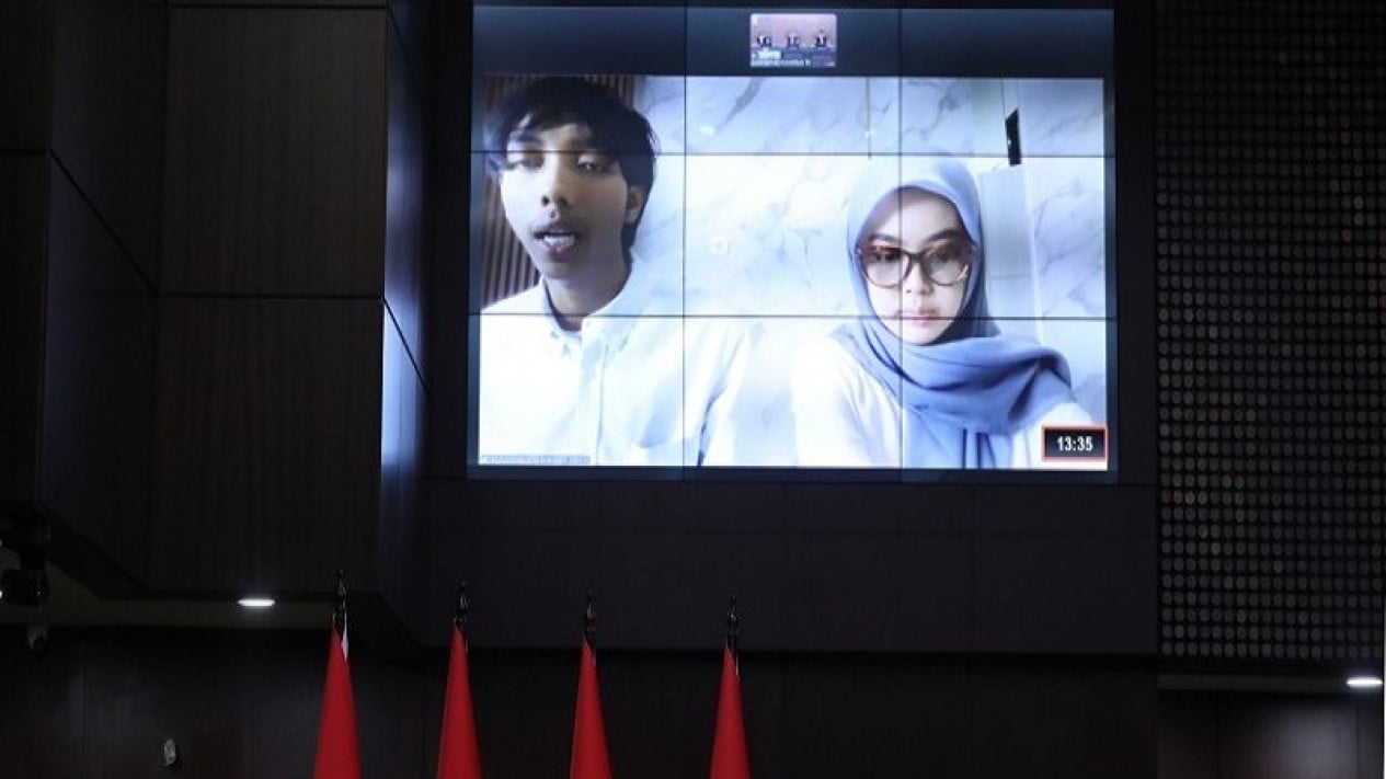 Moment When Two Student Petitioners for Judicial Review at Constitutional Court Are Blessed by Judge to "Be Destined Together Till the End"