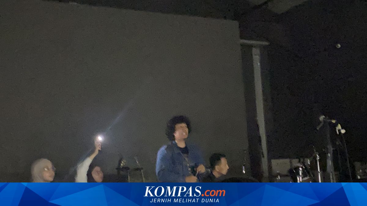 Power Outage During Andrie Yunus Solidarity Concert, Shouts of "Watch Out for Intel!" Heard