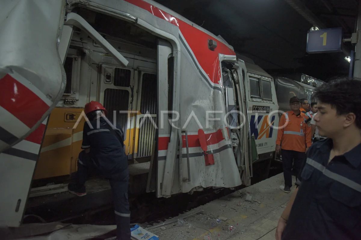 Parliament Calls for Thorough Investigation into Bekasi Train Collision Incident