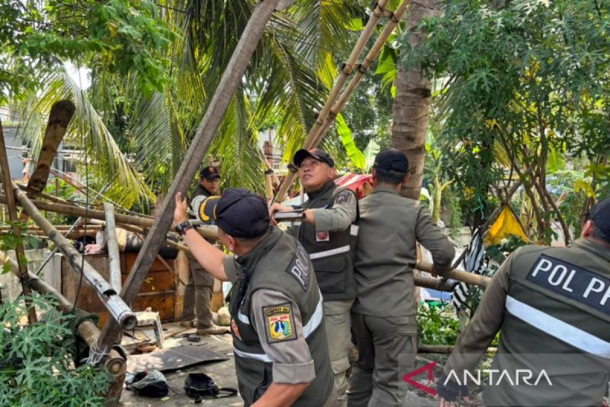 DKI DPRD to Summon Satpol PP to Discuss Personnel Shortages