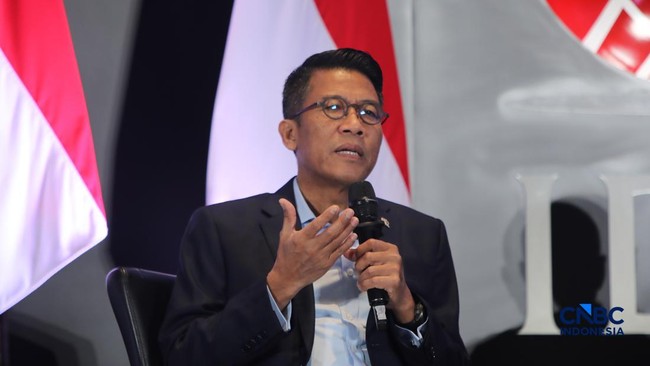 Indonesia's Debt Rises, DPR Warns Government to Boost Tax Revenue