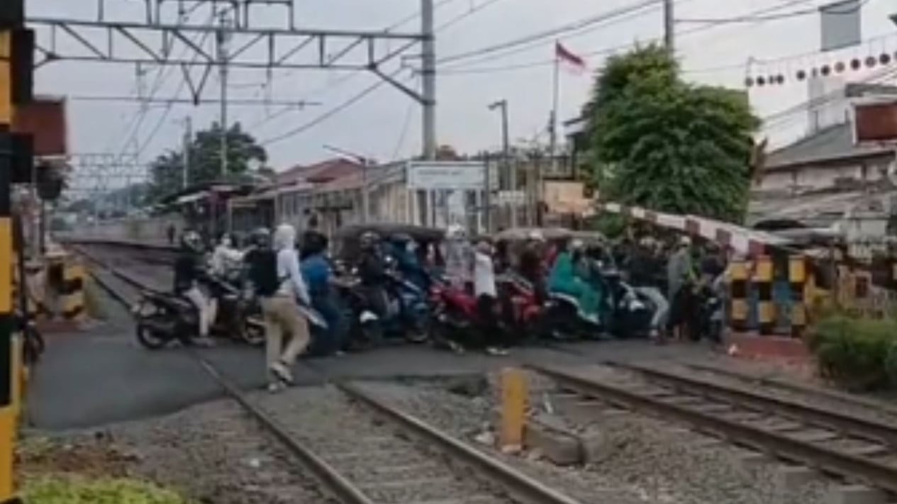 Bekasi Accident: Safety Factors at Level Crossings Must Be Strengthened Again