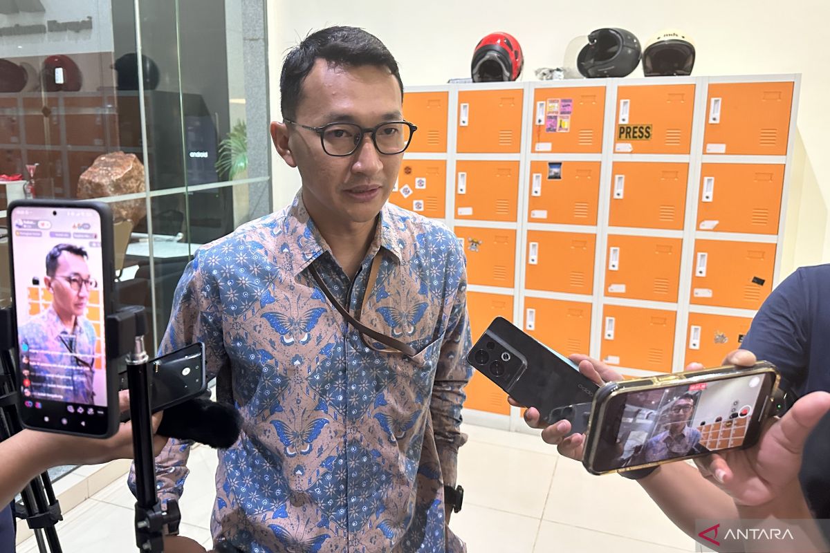 KPK summons Head of Mempawah PUPR Department and five civil servants as witnesses