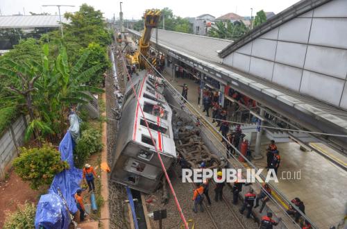Transport Minister States Completion of Double-Double Track as Key Focus in Train Service Evaluation