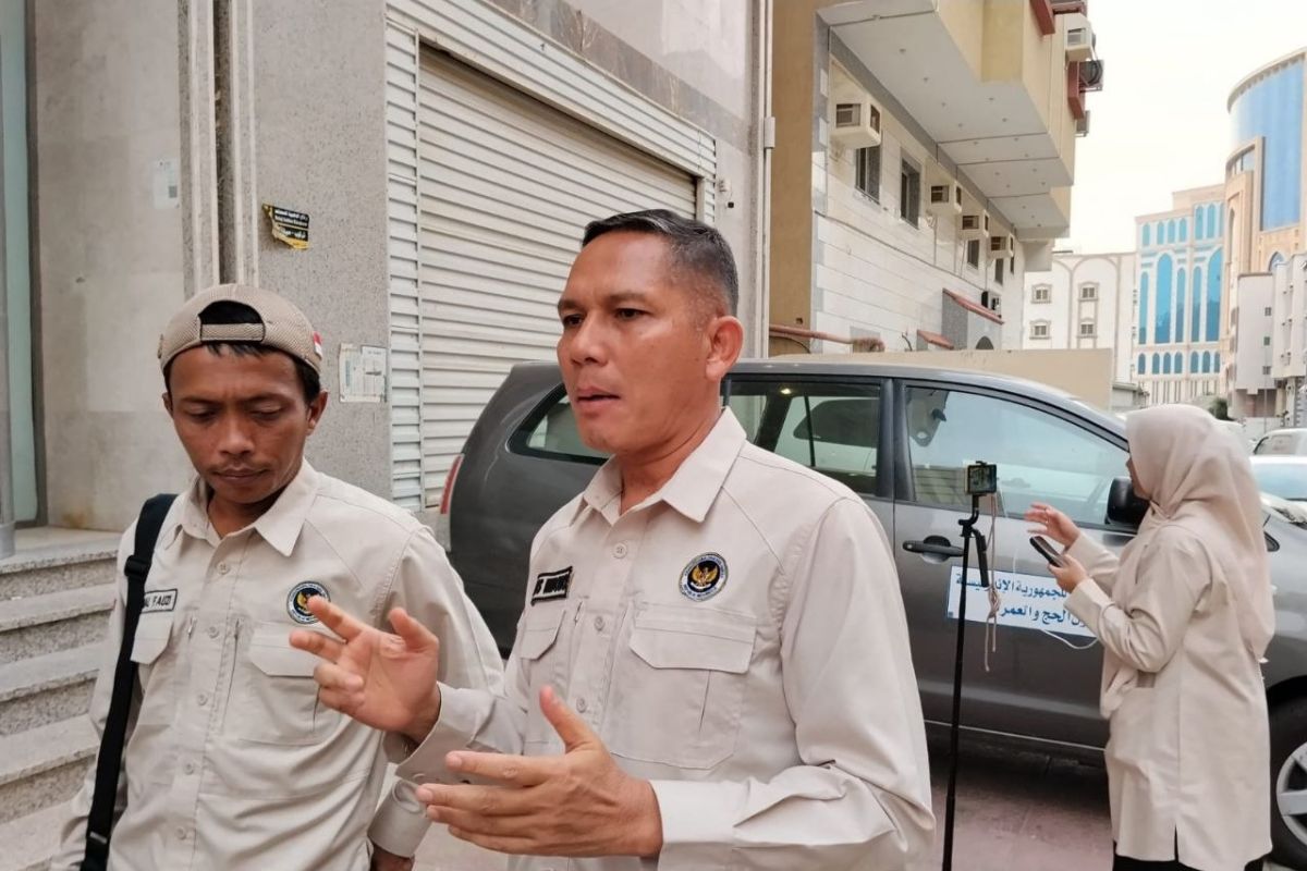 Hajj pilgrims advised not to travel alone, implement "buddy system" in Mecca