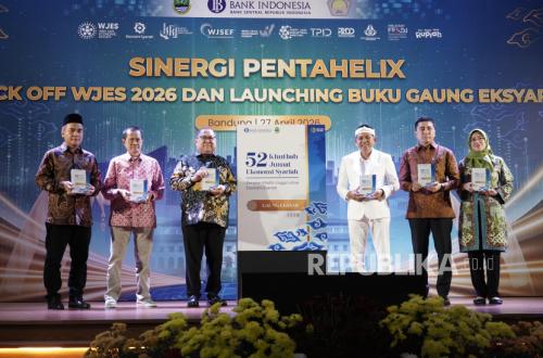 Accelerating Islamic Economic Literacy, BI West Java Launches Friday Sermon Book