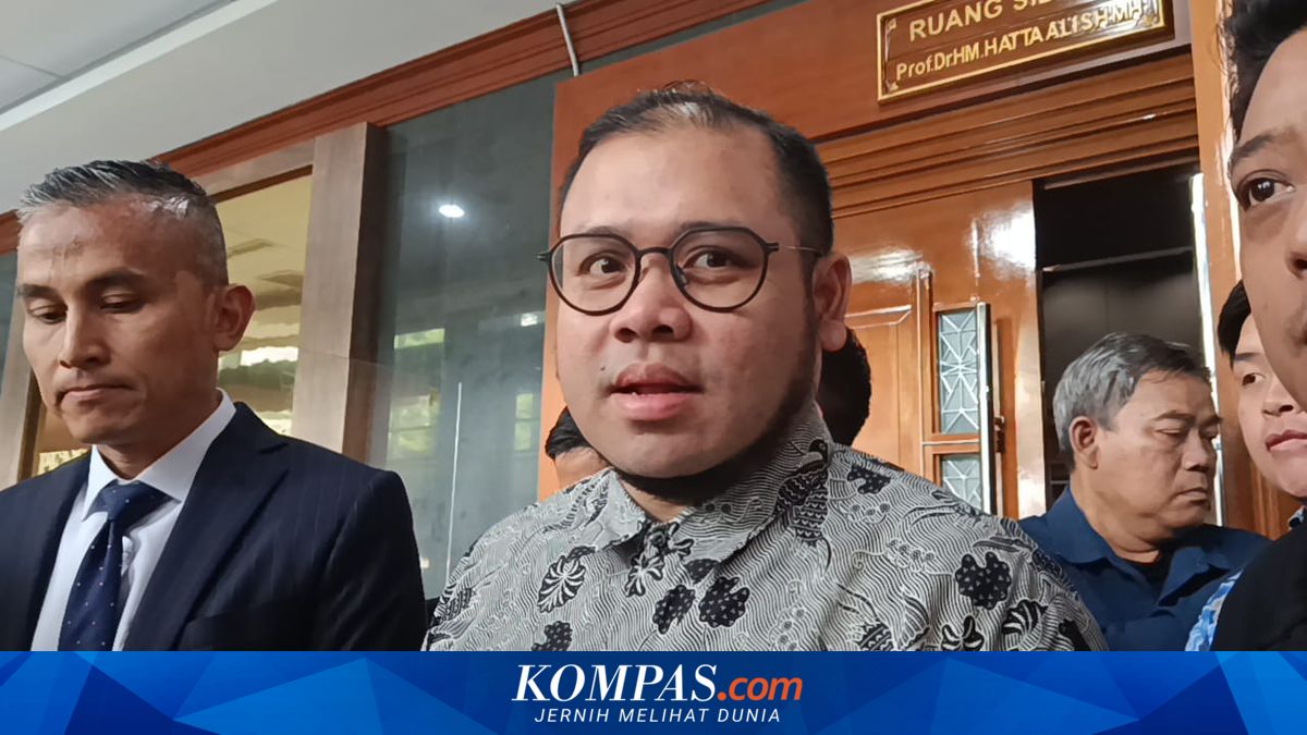 Ibrahim Arief Requests Acquittal, Highlights Prosecutors' Failure to Prove Self-Enrichment Charges