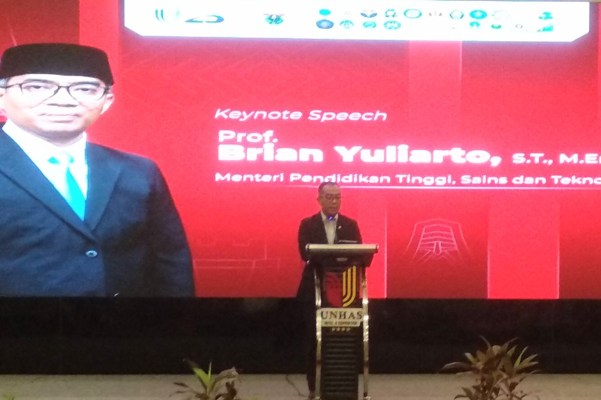 Minister of Higher Education, Science, and Technology Appreciates Unhas's SPPG Unit for Integrating Research and Nutrition