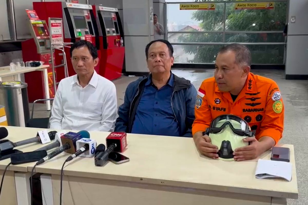 Deputy Transport Minister apologises for train disruptions due to East Bekasi incident