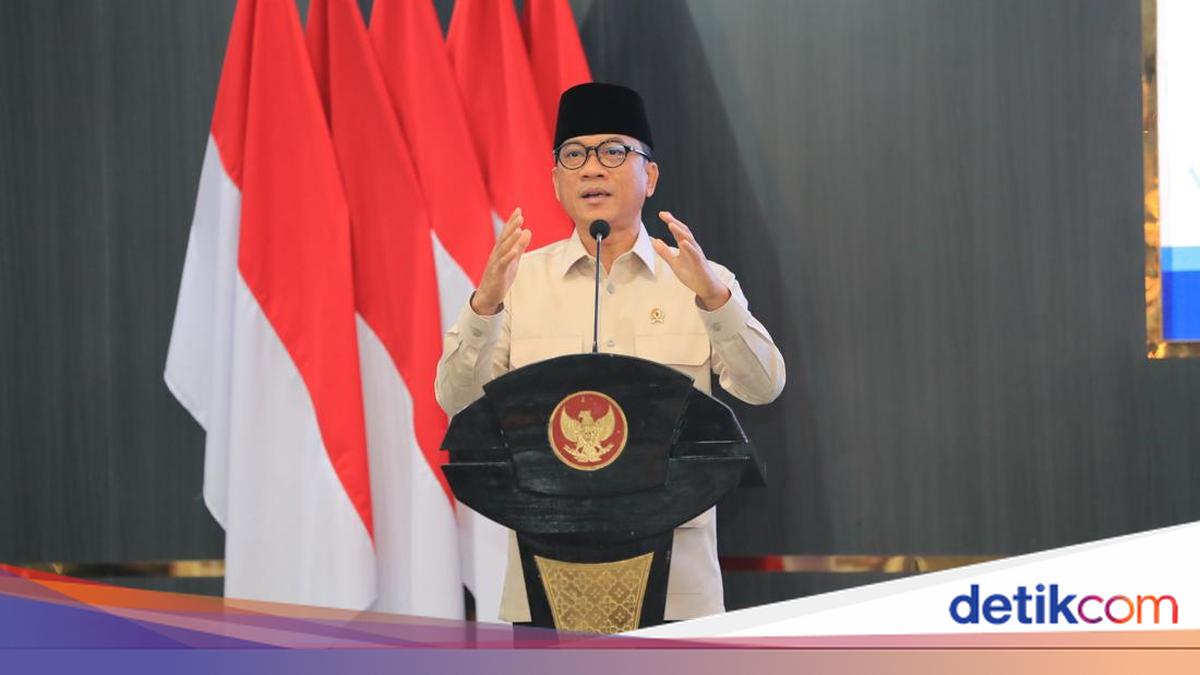 Village Minister Praises Prabowo's Policy on Not Increasing Subsidised Fuel Prices