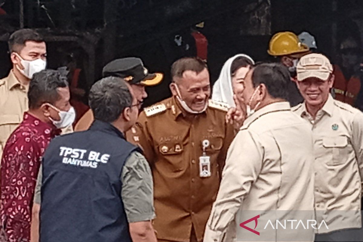 Central Java Governor Optimistic of Waste-Free Province by 2028