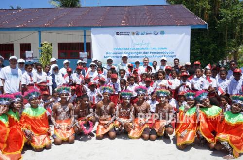 15 State-Owned Enterprises Implement Environmental and Economic Programmes in Raja Ampat