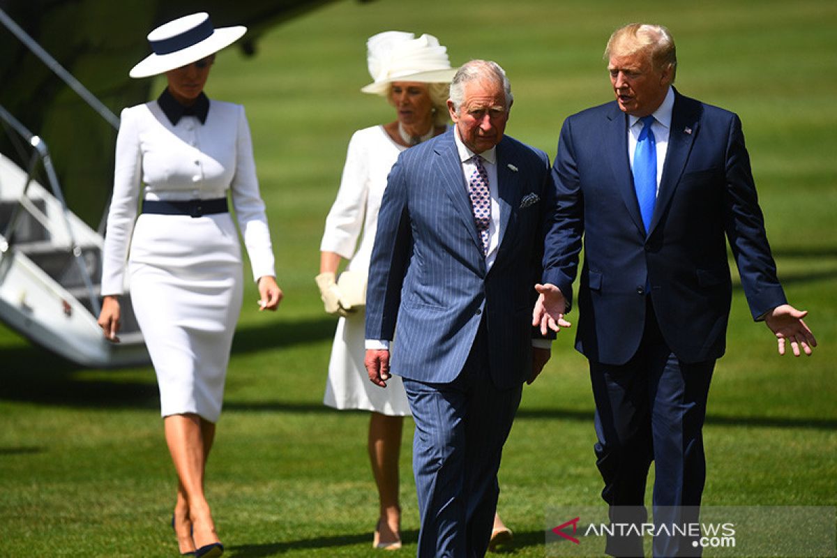 Britain demands Charles-Trump meeting without cameras