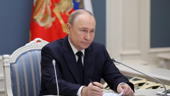 Europe Drops Largest "Bomb" on Russia, Here is Putin's Retaliatory Action