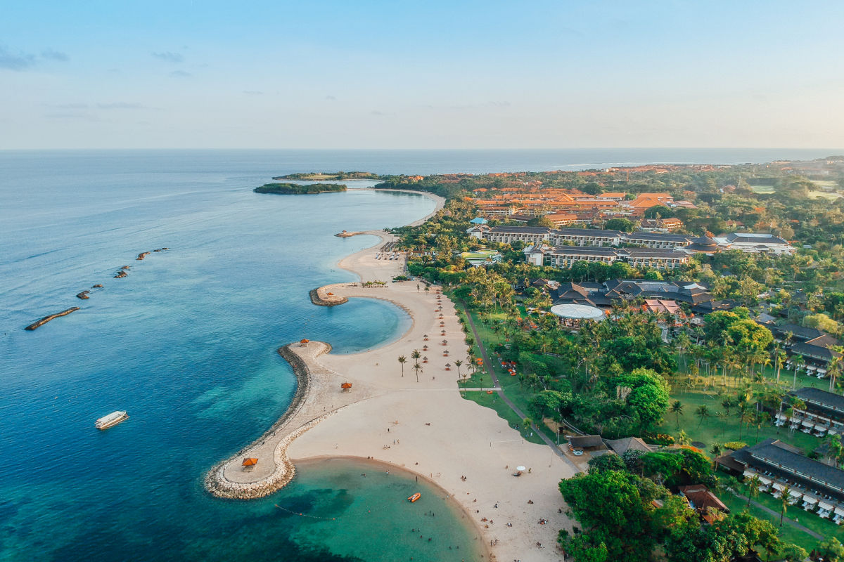 Shuttle Bus Resolves Traffic Issues in Bali’s Sanur: Could More Top Tourist Resorts Benefit?