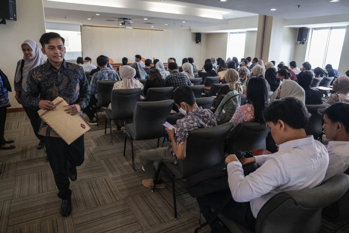 West Jakarta Administration Facilitates Job Interviews with 287 Vacancies Available