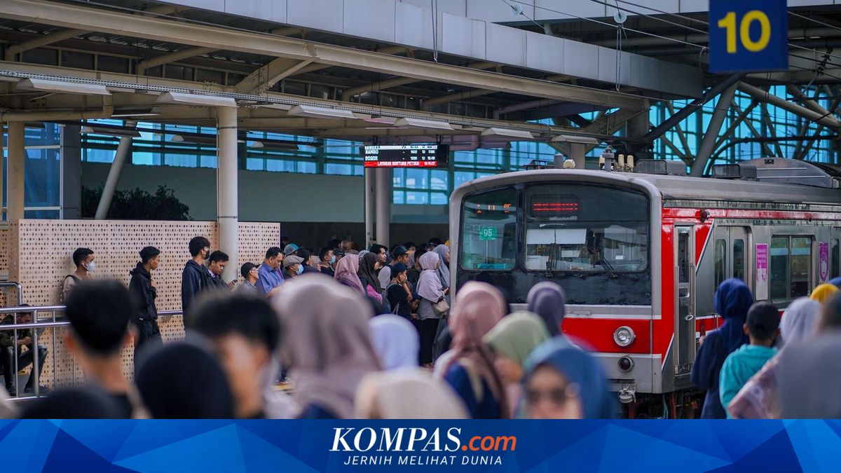 This Morning, Jakarta-Cikarang KRL Route Only Goes to Bekasi Station
