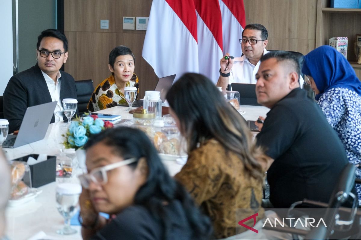 Government Expands Digital Access for 1,200 SMEs through STARt x Genmatic