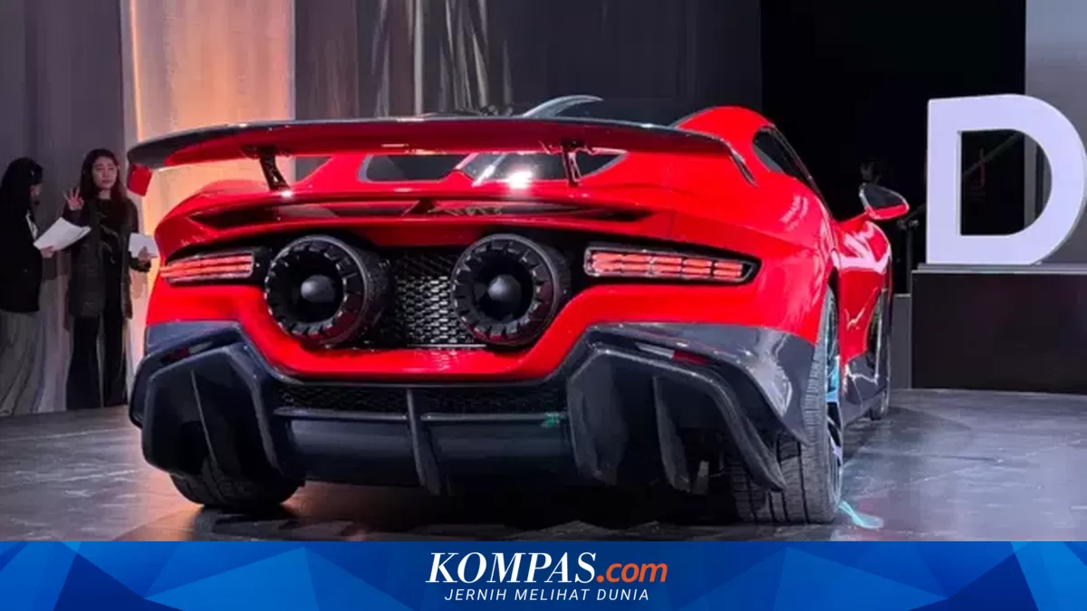 Nebula Next 01 Dreame: Supercar with Two Aircraft Jets