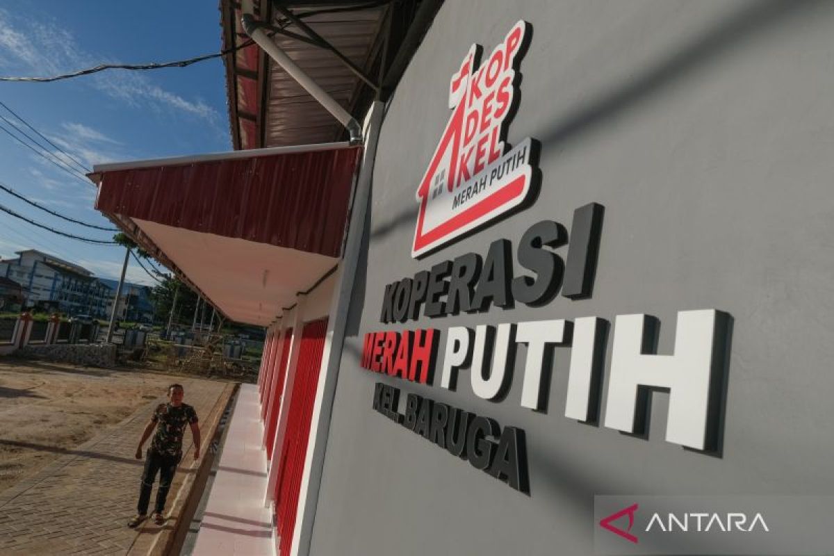 INDEF Deems Human Resource Strengthening Crucial for Red and White Village Cooperatives
