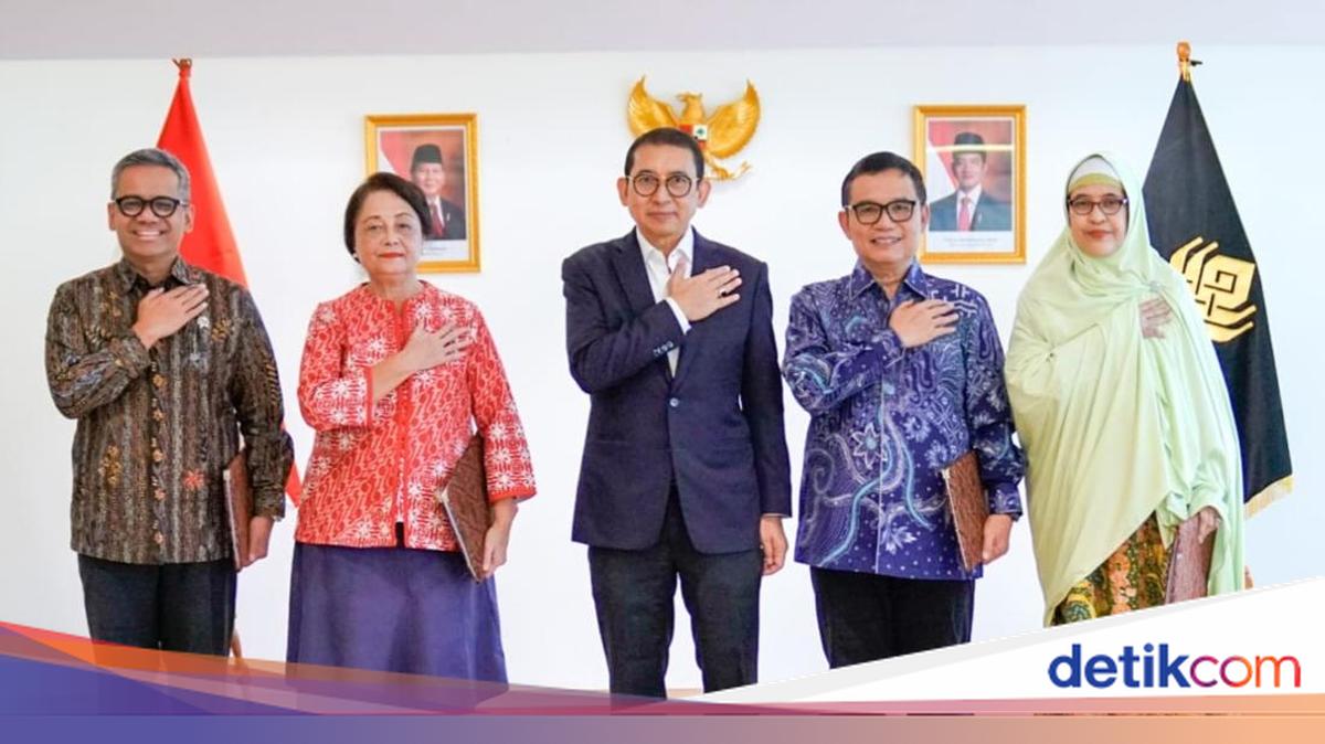 Minister of Culture Fadli Zon Inaugurates Supervisory Board for BLU Museums and Cultural Heritage