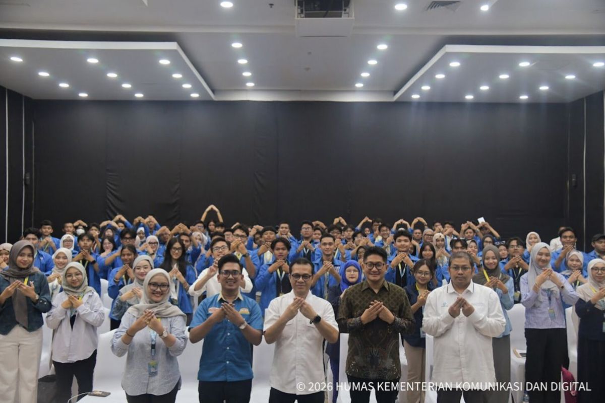 Nezar Patria urges young people to understand technology as preparation for digital leadership