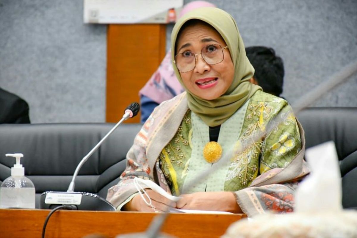 Commission X: Higher Education Institutions Must Not Be Reduced to Mere Workforce Factories