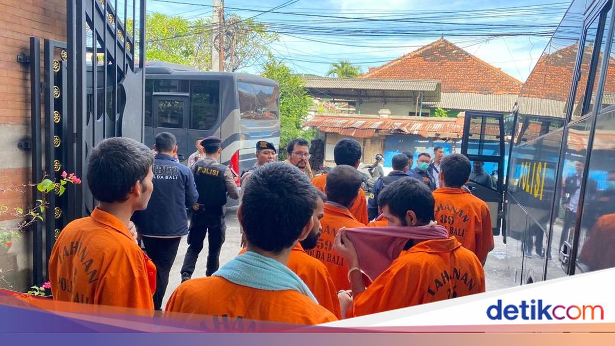 Foreign Online Gambling Network in Bali Exposed, 35 Suspects Handed Over to Prosecutors