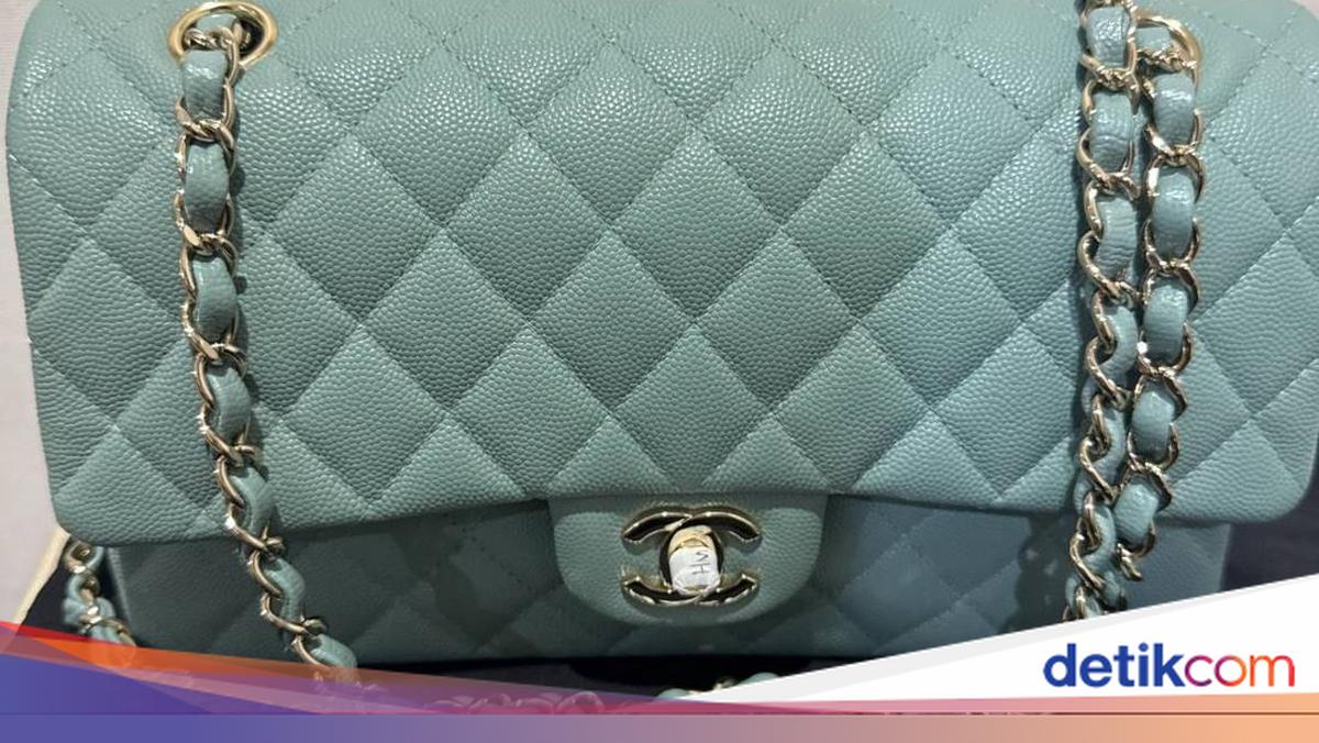 Sandra Dewi's Luxury Bag Set for Auction