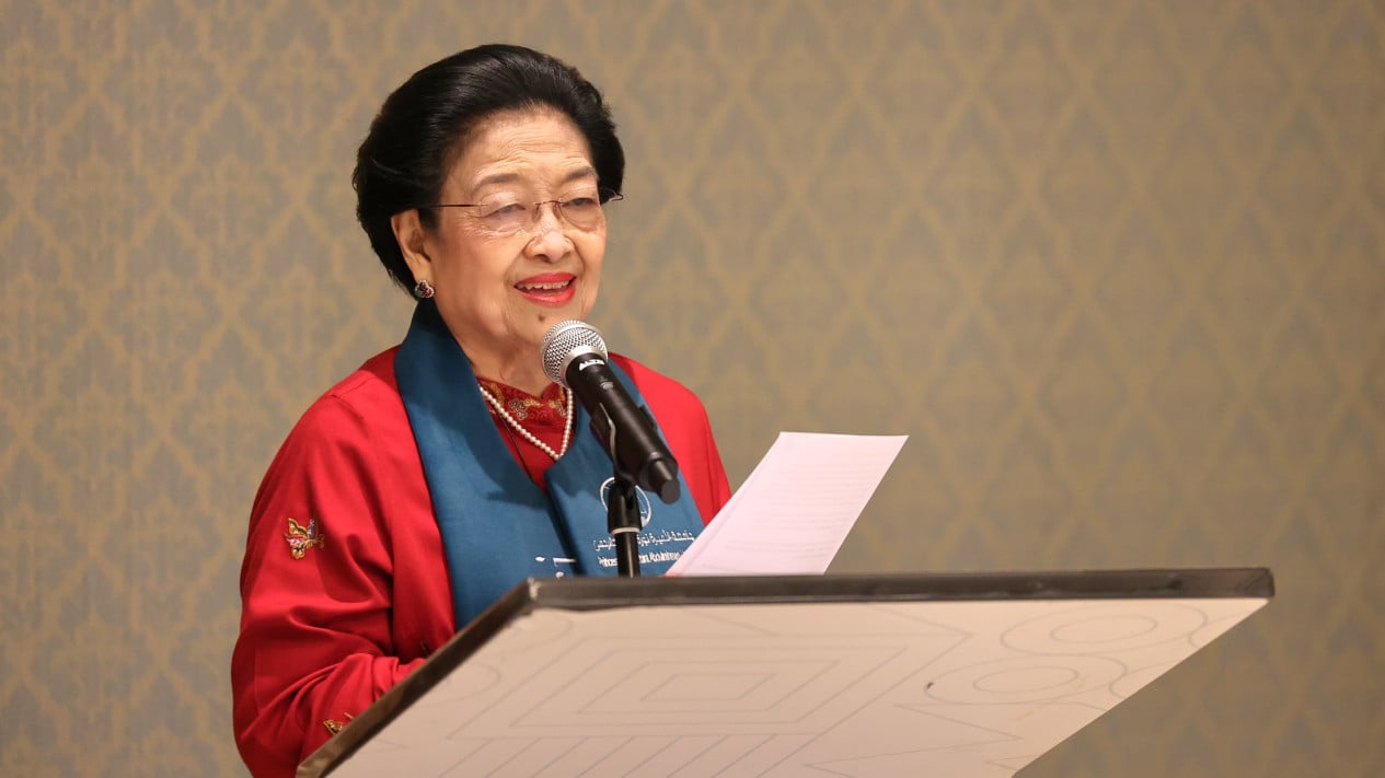 KRL Train Collision with Argo Bromo Anggrek Train: Megawati Calls for Overhaul of Railway Safety System