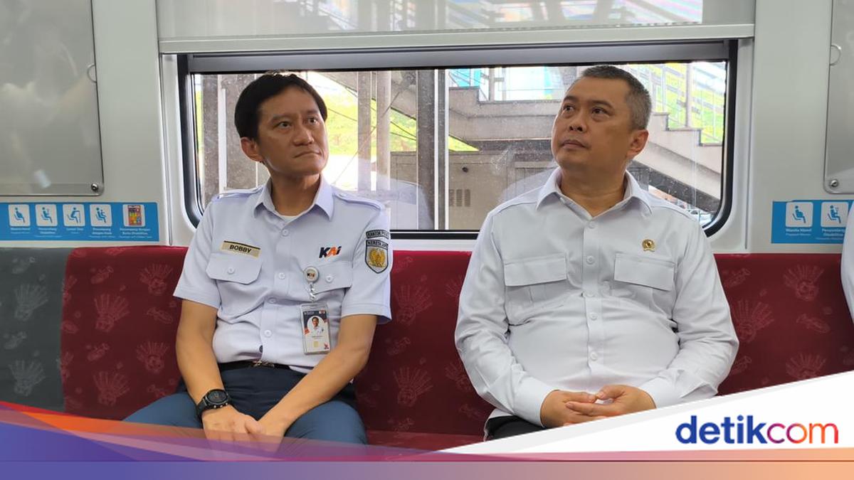 Transport Minister Tests KRL on Cikarang Route, Ensures Normal Operations Resume