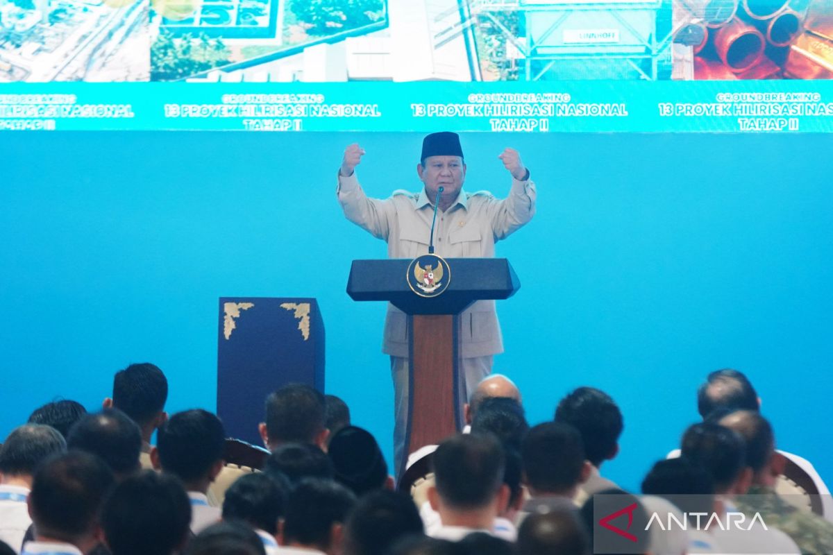 Prabowo's Ultimatum to Unpatriotic Officials and Scientists: Leave the Ranks