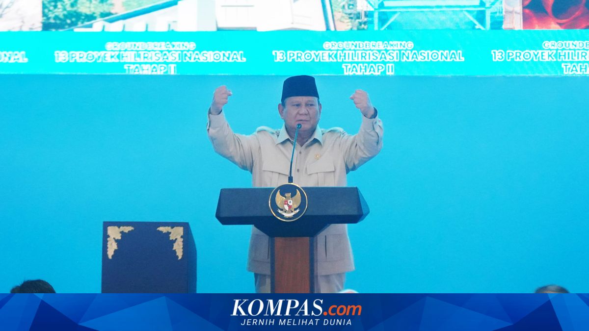Prabowo Wants English and Mandarin Taught from Primary School, Utilising Smartboards