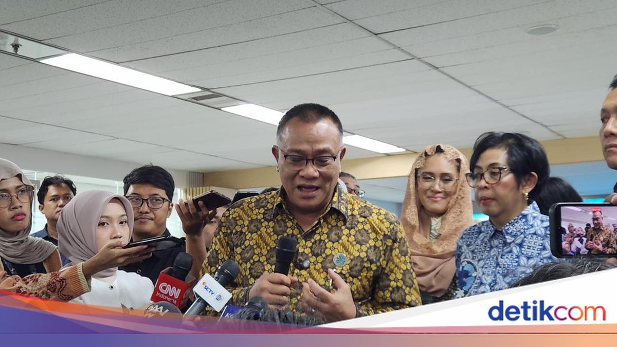 Officially Appointed as Environment Minister, Jumhur Prepares Mitigation to Face El Niño Cycle in Indonesia