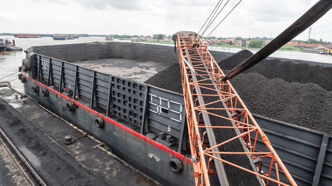 Preparing LPG Replacement Project, PTBA to Process 7 Million Tonnes of Coal per Year