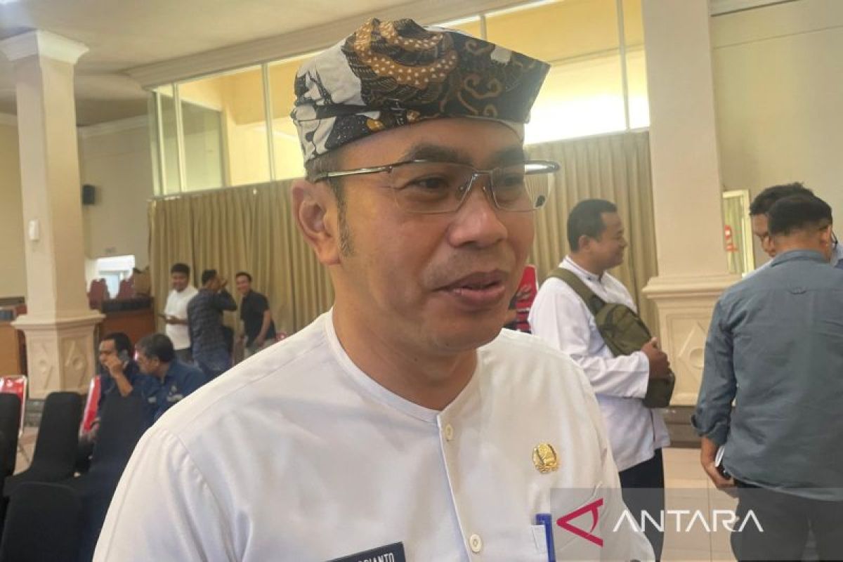 Illegal migrant worker from Cirebon falls ill in Saudi Arabia, local government facilitates repatriation