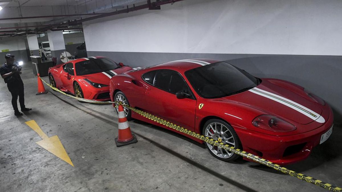 Attorney General's Office to Auction Seized Assets, from Sandra Dewi's Luxury Bags to Ferrari