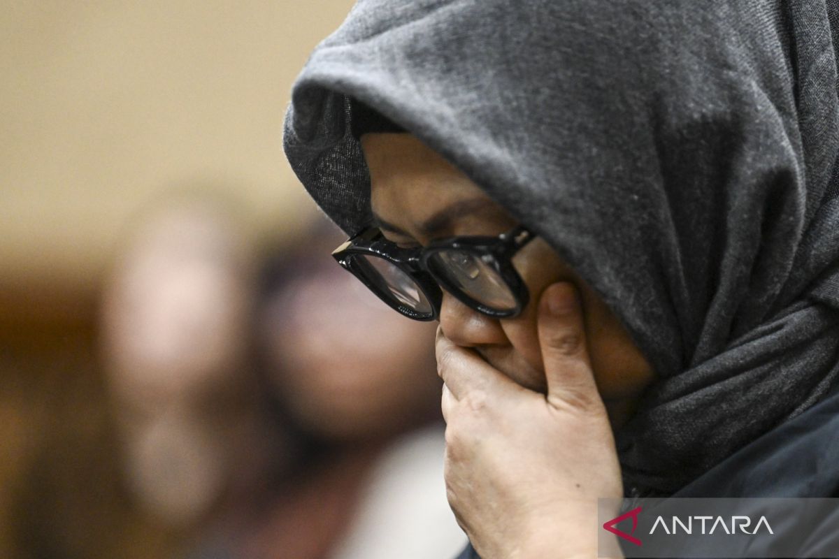 Two former Ministry of Education directors face verdict hearing in "Chromebook" case