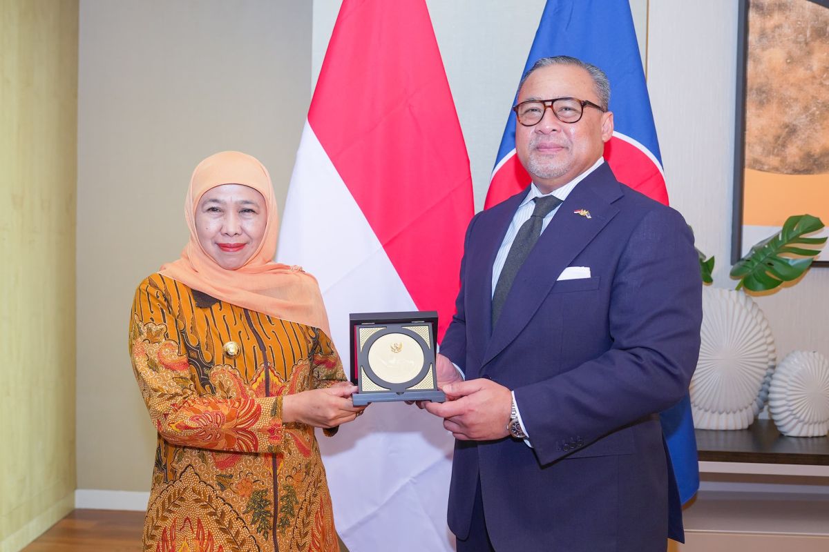 Khofifah and Indonesian Ambassador Discuss East Java-Malaysia Trade