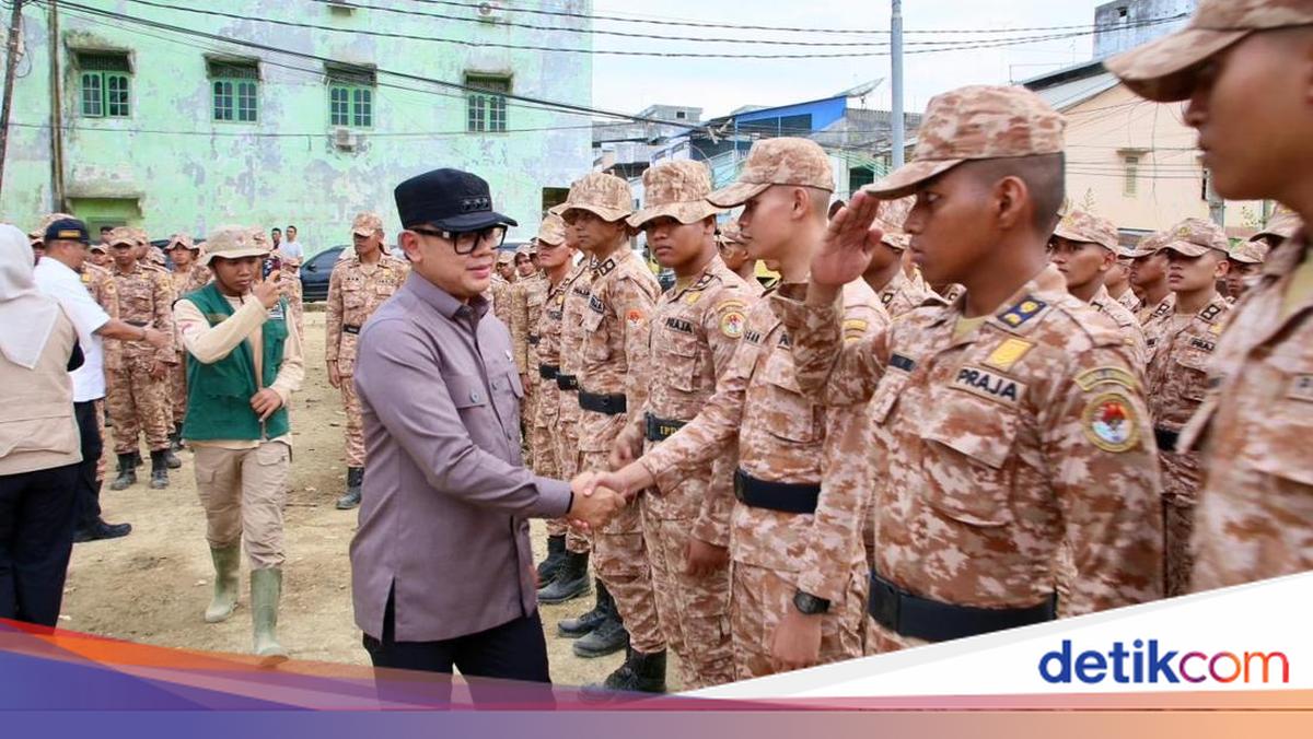 Bima Arya Praises IPDN Cadets' Contribution to Aceh Tamiang Recovery
