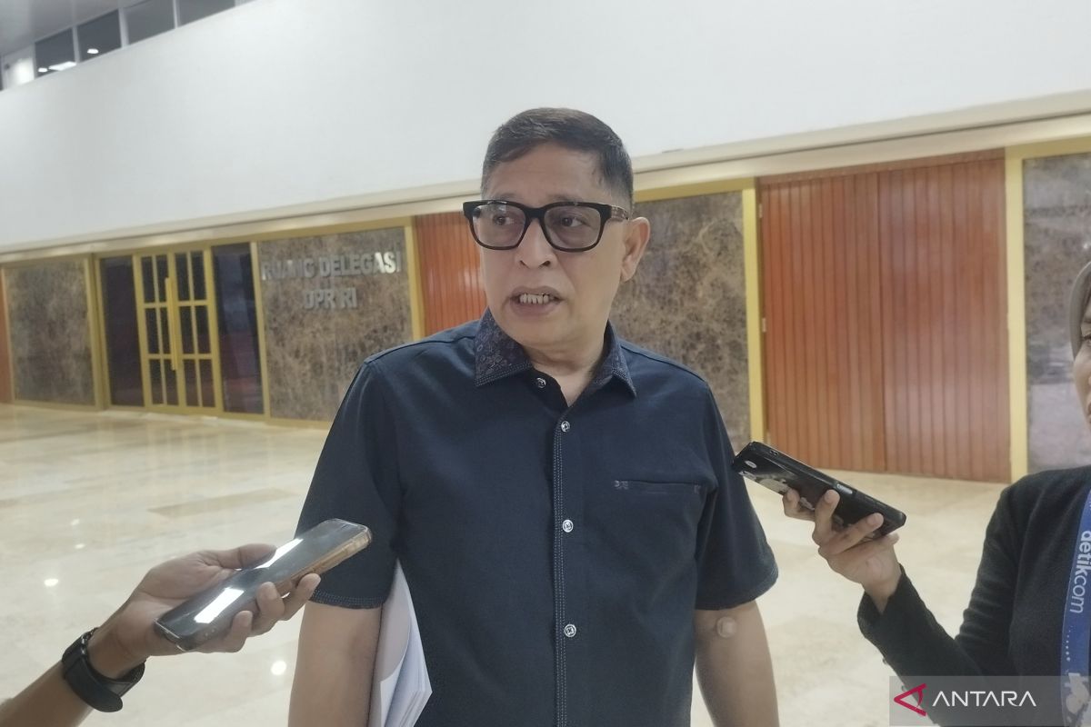 DPR's Legislation Body to Form Omnibus Law on Employment