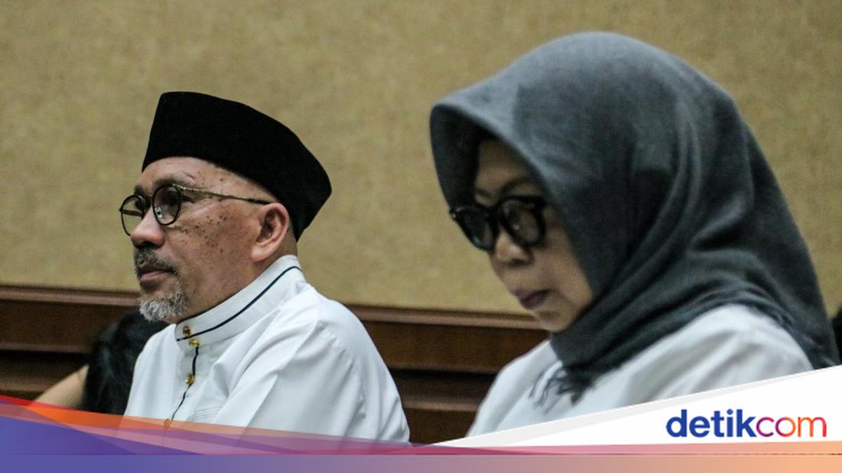 Aggravating Factors in Sentencing of Two Former Subordinates of Nadiem: Hinders Equitable Education