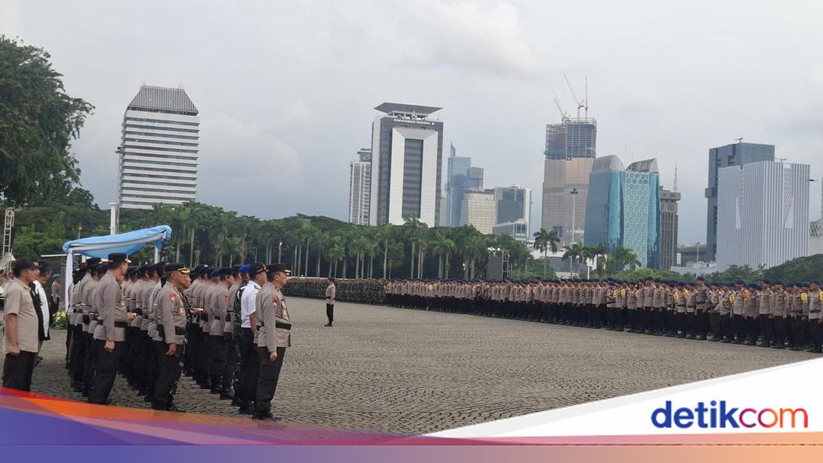 Roll Call Ahead of Labour Day: 24,980 Combined Personnel on Alert at Monas and DPR