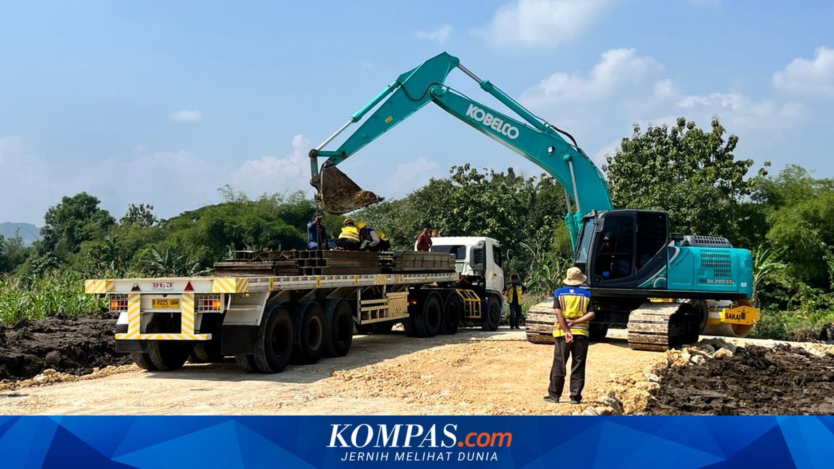 90-Metre Bailey Bridge Installed, Opening Access to People's School in Brebes