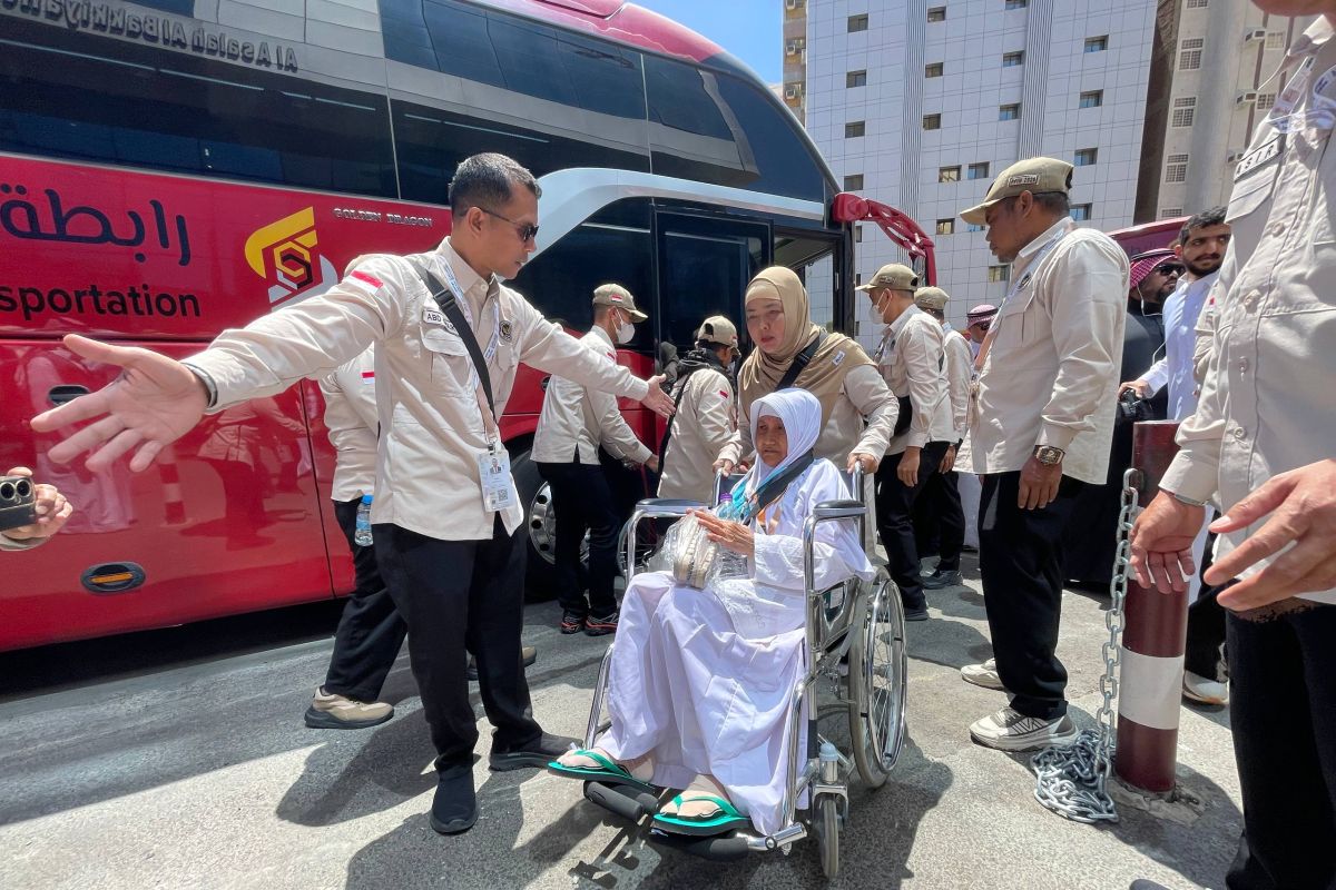First batch of Indonesian prospective Hajj pilgrims arrives in Makkah