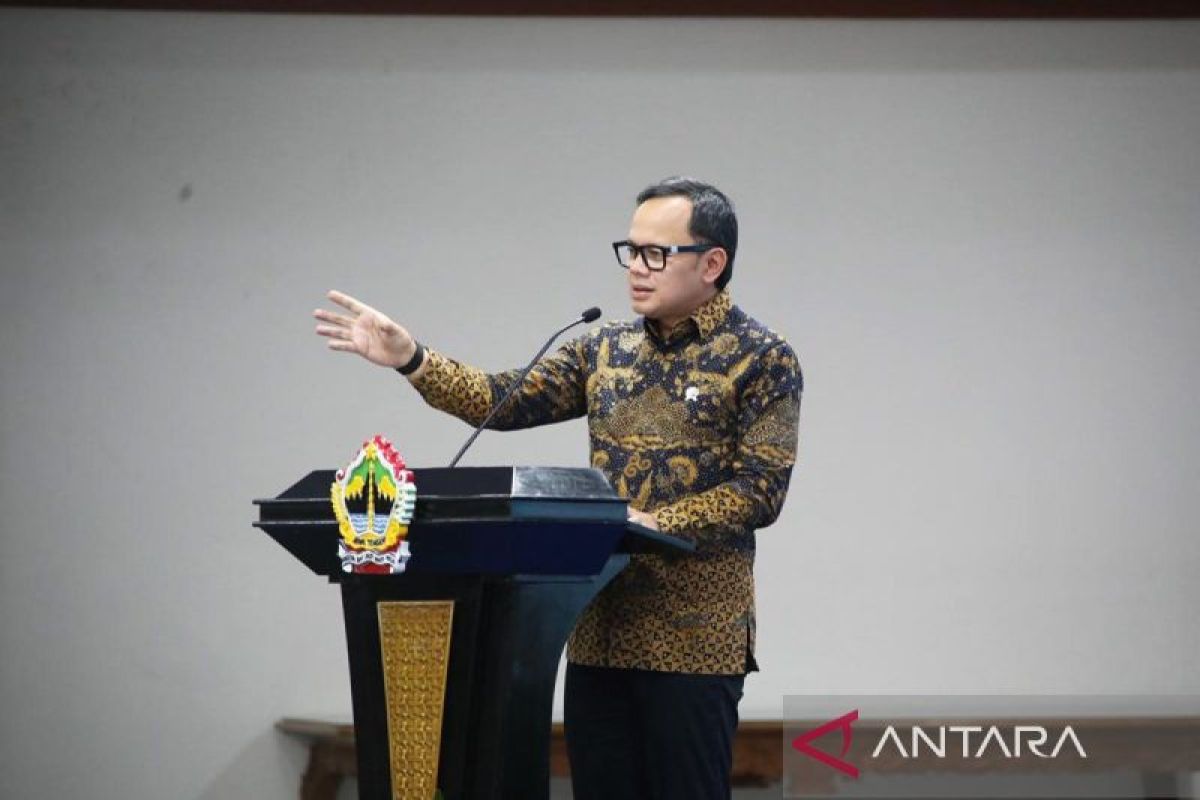 Deputy Interior Minister: IPDN Cadets Serving in Aceh Can Hone Leadership Skills